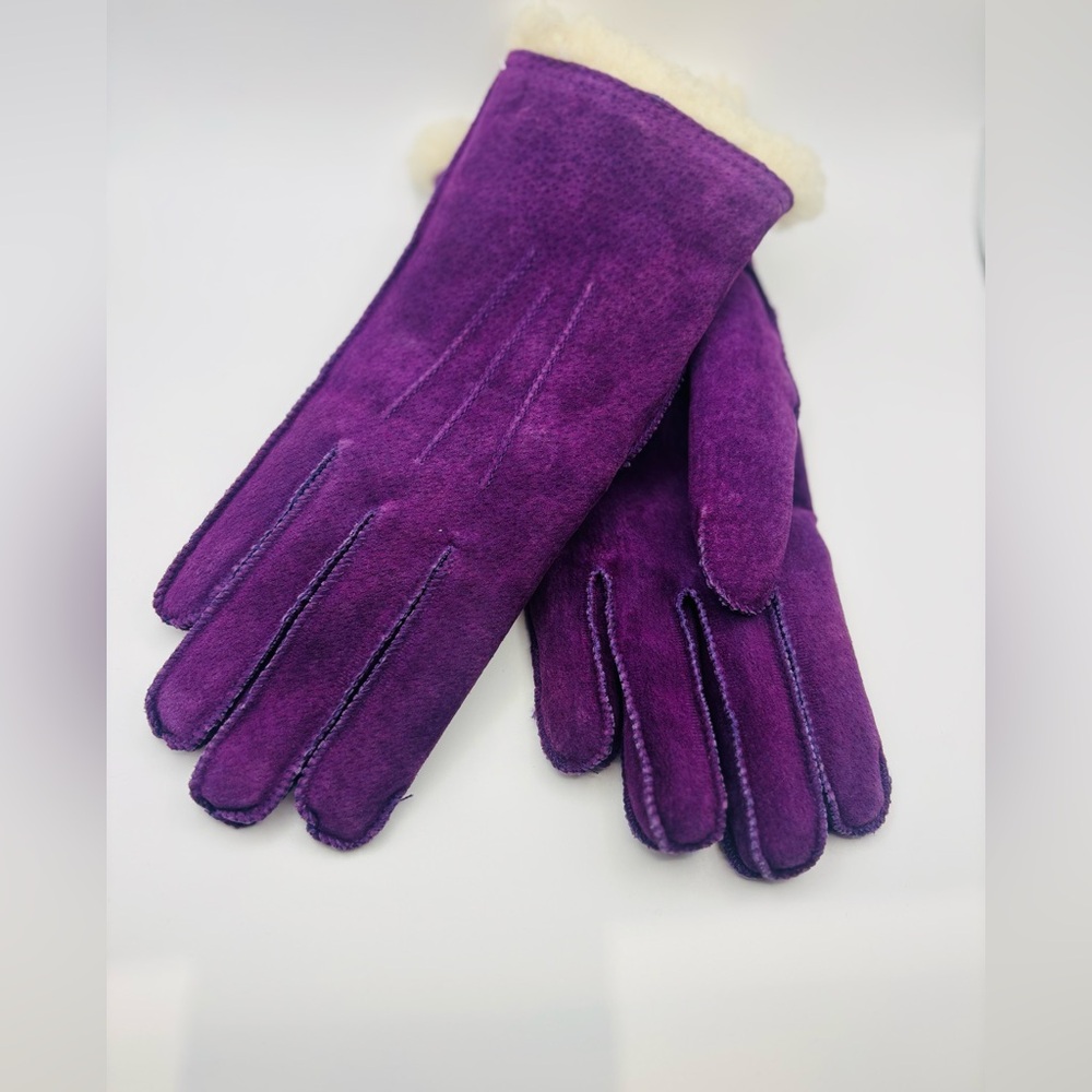 Vintage Purple Suede Shearling Gloves | New Old Stock | Fits Small | 1980s–1990s